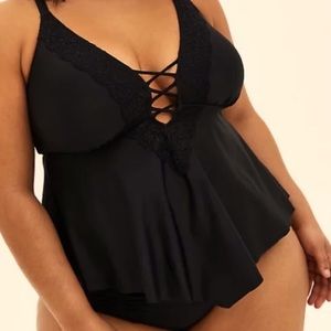 Torrid Black Crochet Lattice Wireless Tankini Top